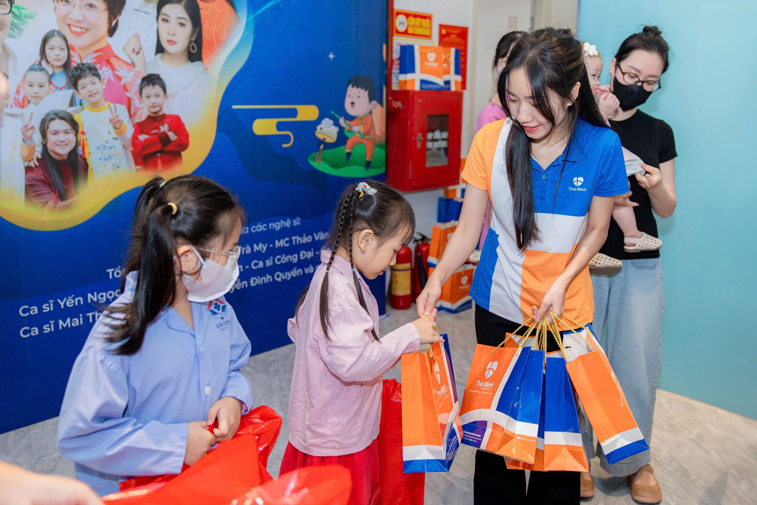 Dược phẩm Thái Minh lan tỏa yêu thương tại Bệnh viện đa khoa An Việt