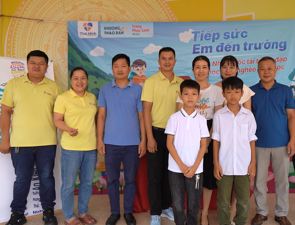 Tin vui, Chiến dịch Tiếp sức em đến trường đã tới Quảng Ninh